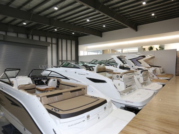 貿易事務・正社員・貿易事務スタッフ