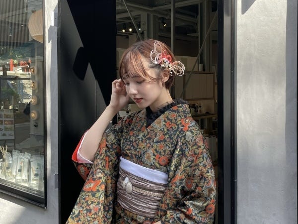 着物レンタル店の着付けスタッフ・着付師（きもの免許）