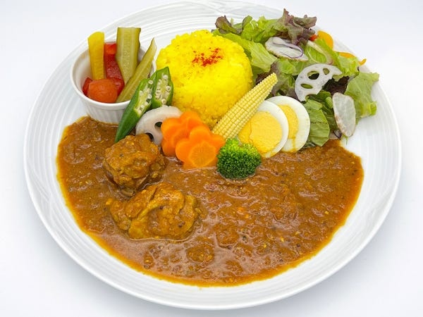 好評のチキンスパイスカレー☆彡（※メニューは随時変更する場合があります）