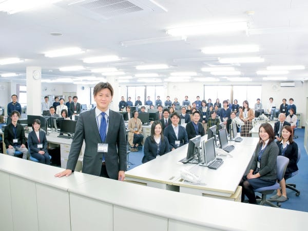 動画メディア営業・UIJターン希望者（普通自動車運転免許・AT限定可）