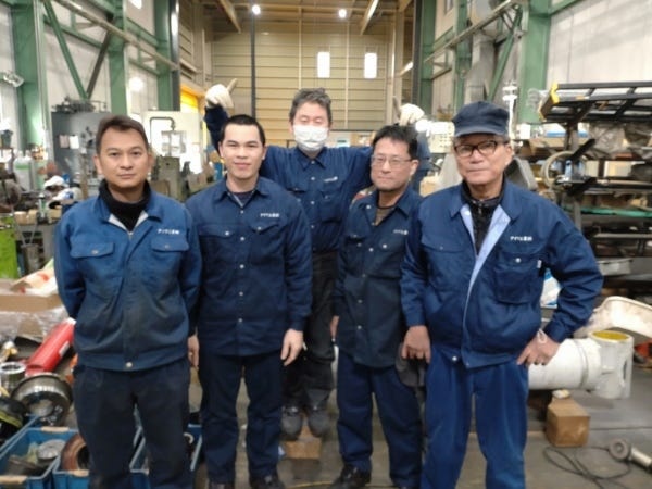 あなたと一緒に働くメンバーです。共に働く仲間になってください。大歓迎です!!