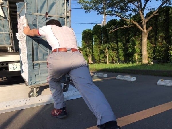 ドライバー（学歴不問）