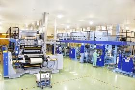 最新鋭のラミネート機器