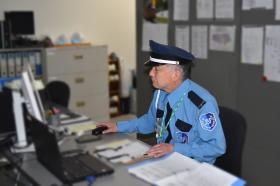 施設警備の様子