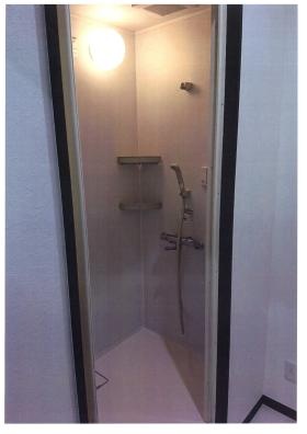 シャワールーム完備