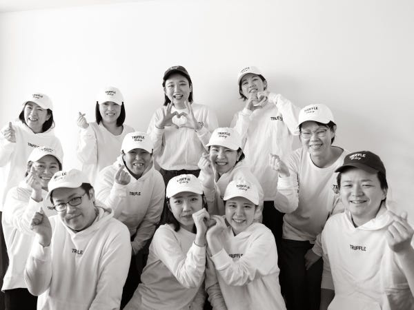 OPENINGスタッフだから、新しい自分で新しい価値を生み出せる。みんな真剣にお店や仲間の事を考えて、お客様に価値を伝えていきます。