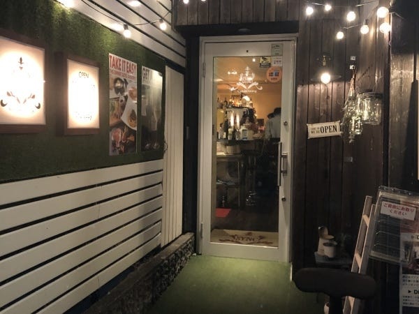 堅田駅徒歩8分の隠れ家的ダイニングです。