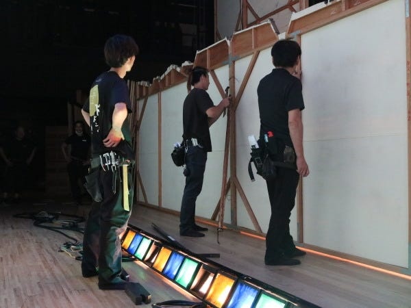 舞台美術スタッフ（普通車運転免許・入社後取得可）