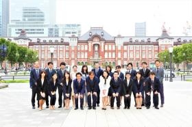 会社スタッフ紹介