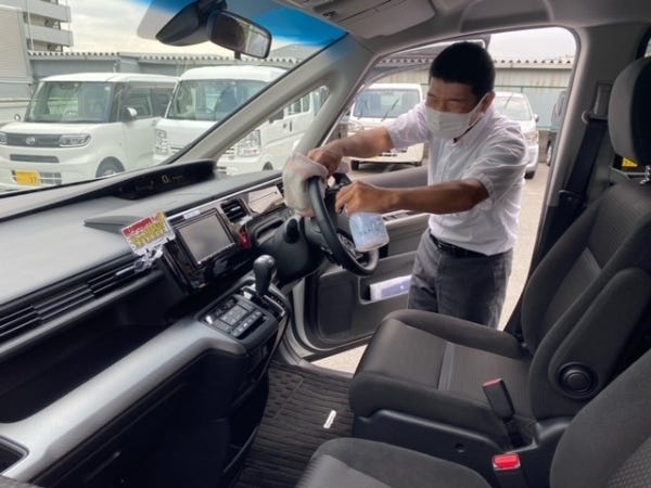 洗車 の仕方もイチからお教えしますよ！