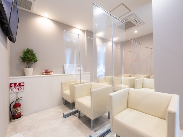 看護師（クリニックでの診療補助、未経験者歓迎）