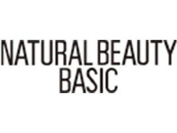 Comfortableをキーワードに、自分らしさを大切にする女性たちがスマートにライフスタイルを満喫できるベーシックアイテムを揃えています。