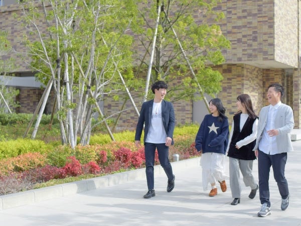 遠方の方も年に数回は広島に集まり、オフラインでのコミュニケーションを取ることも大切にしています。