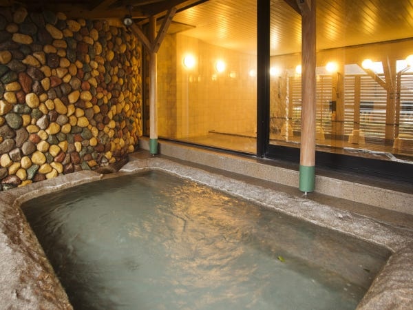 旅館温泉 仕事後などに利用できます