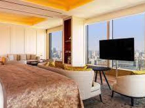 ハウスキーピングアテンダント（交通費支給あり）