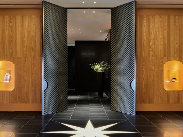 ハウスキーピングアテンダント（交通費支給あり）