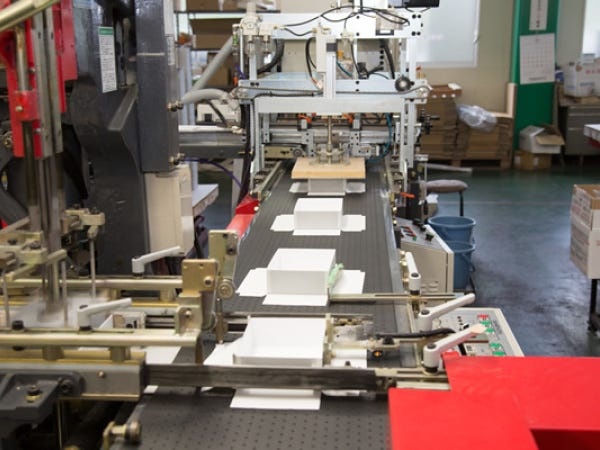 化粧箱・パッケージ製造ラインオペレーター（未経験歓迎）