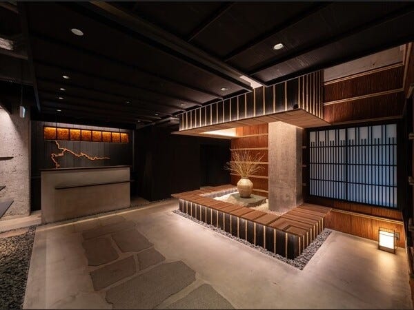 旅館フロントスタッフ｜未経験歓迎｜英語スキル活かせる｜箱根