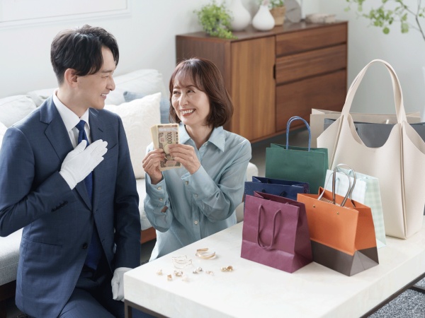 未経験歓迎！お客様先を訪問して行う買取査定・ルート営業