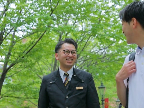 国内外から観光受注も数多く頂いています！ただ送迎するだけではなく観光案内をしながら旅のお供を行います。