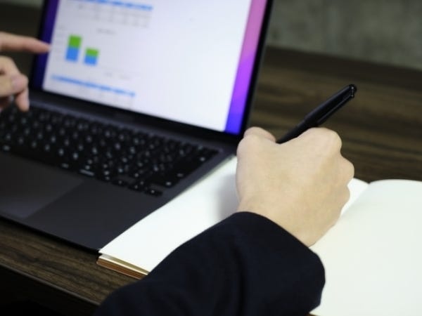 未経験者の方でも安心して取り組めるように、研修資料も充実しております