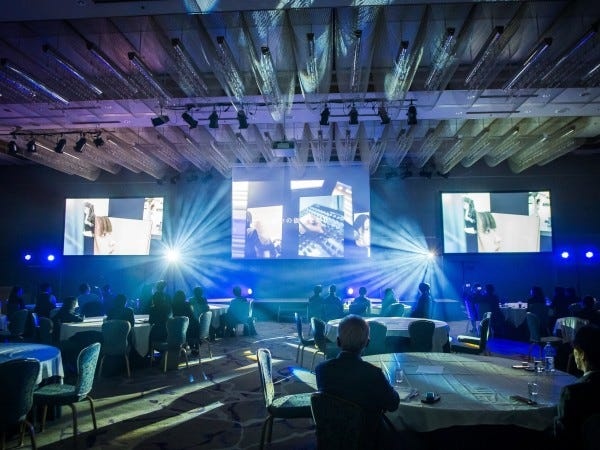 ブライダル/イベント音響・照明・企画スタッフ募集！未経験歓迎