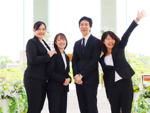 個性豊かなスタッフが働いています！