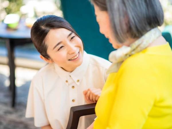 未経験者歓迎！入居者様の生活を支える介護スタッフ（資格取得支援あり）