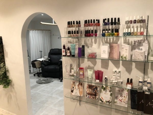 ネイルサロンのスタッフ（ネイリスト経験者歓迎）