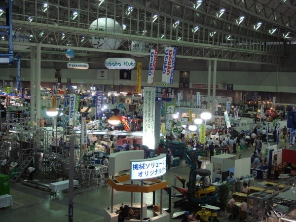 設営監督（未経験歓迎・PCの操作スキル）