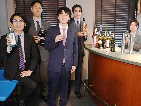 働きやすさにも注力している当社。自社ビルは毎日20時には施錠するので残業も少なく、メリハリのある働き方が可能です。