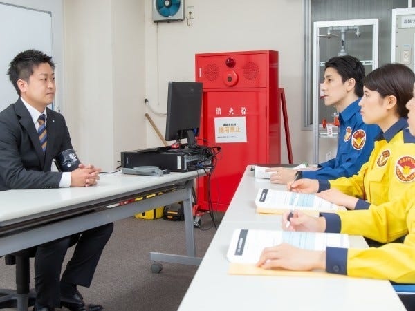 警備会社の内勤スタッフ・警備会社内勤スタッフ