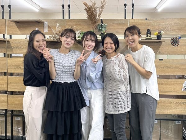 20～40代活躍中！小さいお子様がいるママさんやWワーカーも多数在籍！融通が利く働きやすい職場です♪