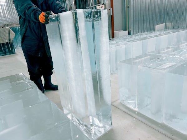 3t冷凍車ドライバー（未経験可）製氷工場での商品配送