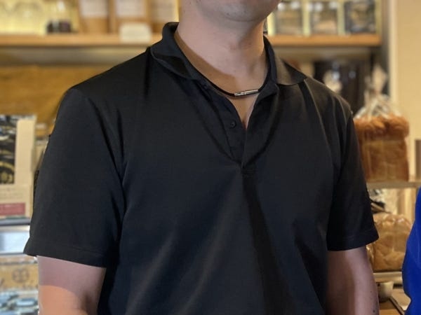 あなたと一緒に働くフランスの伝説の名店ラ・ピラミッドで修業したシェフ小林