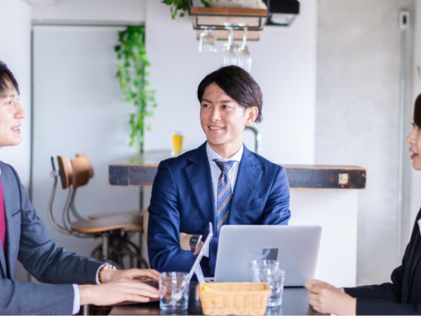 通勤には便利な駅前のオフィスです♪時短にも！！