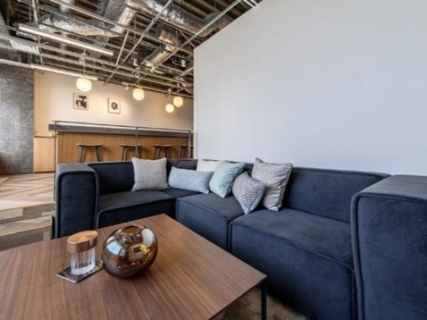 中小企業向け採用支援/カスタマーサクセス｜年間休日128日以上