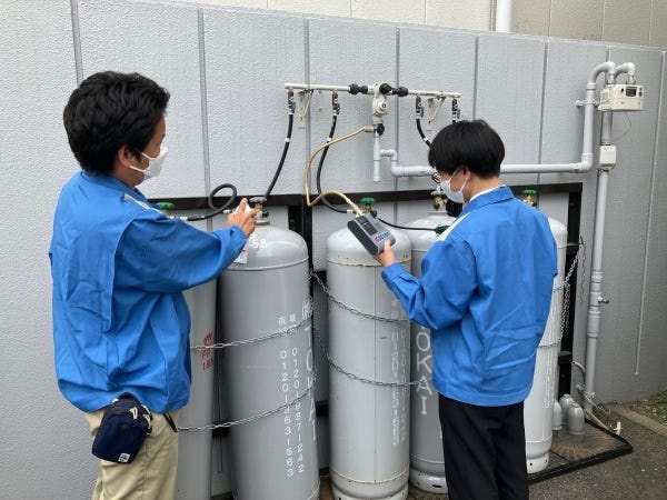 お客様に安心・安全・笑顔を届ける仕事。OJTでしっかり研修・教育を行いますので、安心です。