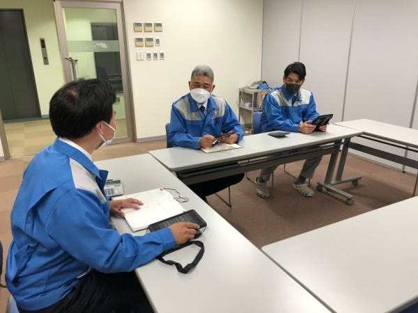 ガスの開閉栓作業や点検などを通じて安心安全な暮らしを支えます。未経験・初めての方でも先輩スタッフが丁寧にサポートします。