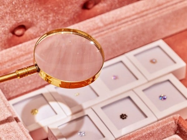 アクセサリーの商品企画・アクセサリー・雑貨の企画（経験者優遇・PCスキル）