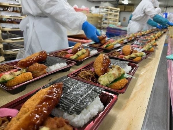 お弁当・お惣菜の製造スタッフ募集！未経験者歓迎