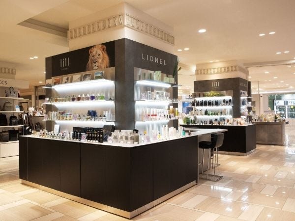 セレクトコスメ販売スタッフ（未経験歓迎）お客様の「キレイ」をサポート