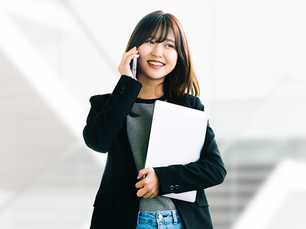 右肩上がりで成長を遂げる株式会社freemova。未経験からチャレンジできる環境に、あなたも飛び込んでもませんか？ご応募お待ちしております！