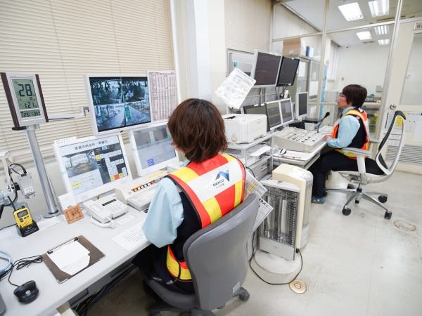 高速道路料金所スタッフ（料金収受・ETC監視）未経験者歓迎