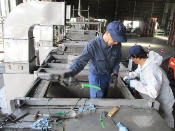 パレット洗浄装置のサービスエンジニア（メンテナンス技術者）