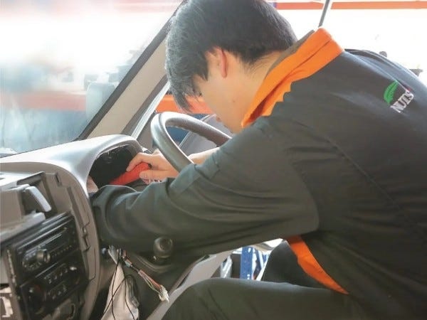 キャンピングカーは1台1台ついている設備や仕様、カスタマイズなどすべてが違って、その個性こそがキャンピングカーの魅力だと思います。