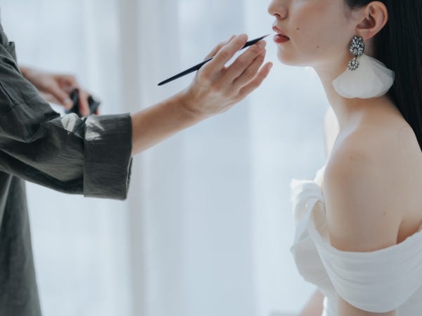 フォトウェディングヘアメイクスタッフ募集！美容師資格を活かせる