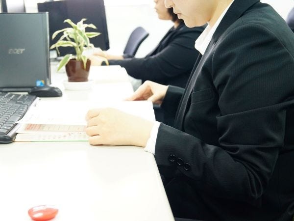 社内システム・PCサポート｜未経験歓迎｜交通費支給