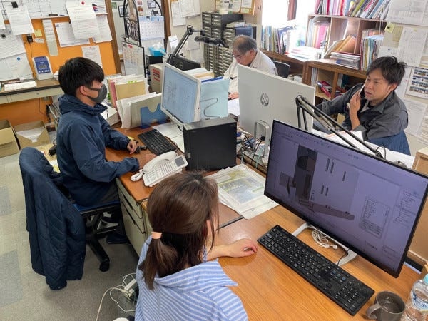 少人数ですが和やかな雰囲気の職場です。