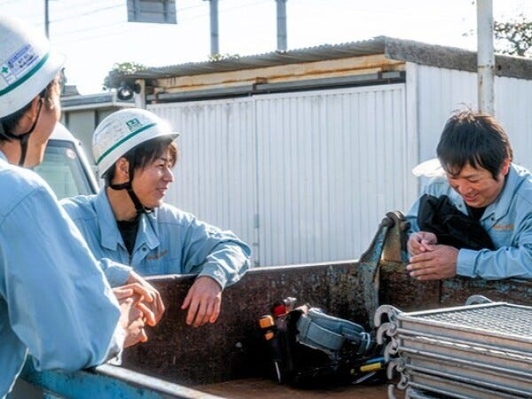 幅広い年代が活躍できる、明るい雰囲気の会社です。ご応募お待ちしています！